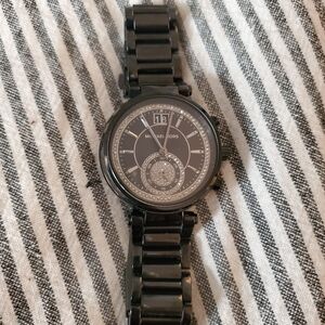 Michael Kors Glossy Black Ceramic Timepiece